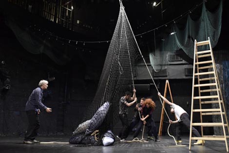 Gradsko kazalište Trešnja, Zagreb: Kurt Held / Thomas Birkmeir, Zora riđokosa, red. Rene Medvešek, foto: © Damil Kalogjera