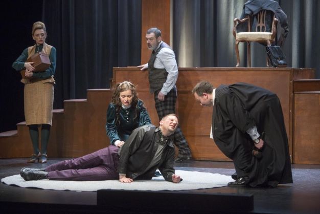 Satiričko kazalište Kerempuh: Henrich von Kleist, <em>Razbijeni vrč</em>, red. Lea Anastazija Fleger