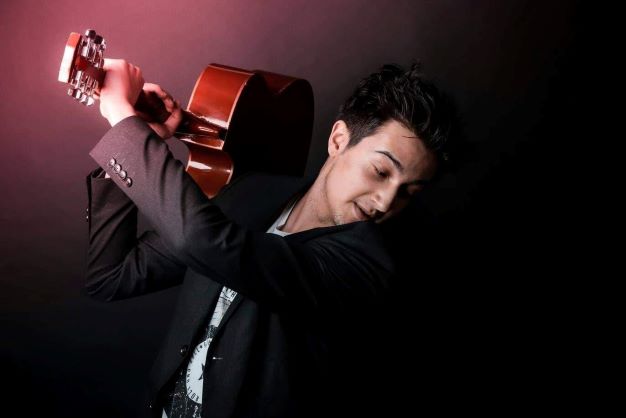 IMTM produkcija, Sarajevo: Faris Pinjo, <em>Sarajevski kabare</em>, red. Faris Pinjo